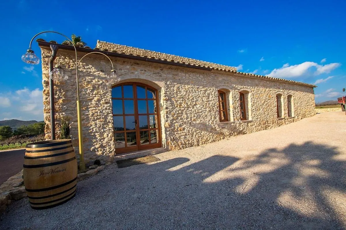 Catalunya Casas Captivating Villa In The Vineyard Close To Sitges Bisbal del Penedes 0*,